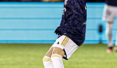 Arda Güler, Real Madrid’deki ilk maçında beğeni topladı