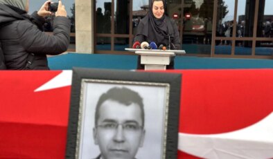 Malatya’da trafik kazasında hayatını kaybeden Prof. Dr. Süleyman Savaş Hacıevliyagil için veda töreni düzenlendi